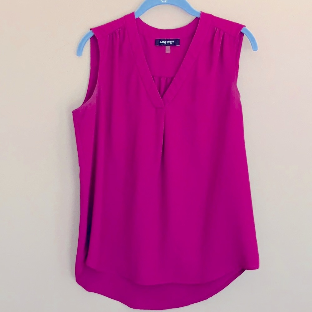 NINE West size small